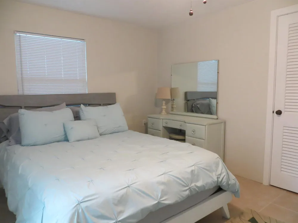 509 S Mccall Road Englewood, FL 34223