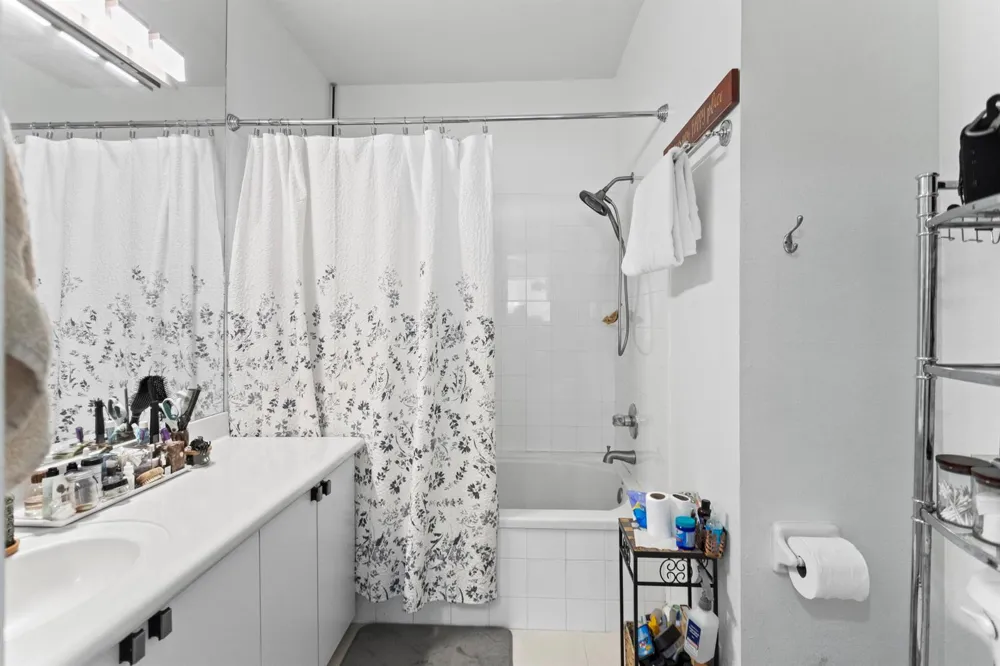8912 W Flagler, Street #111 Miami, FL 33174
