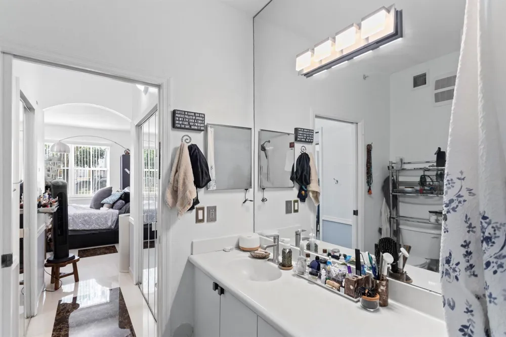 8912 W Flagler, Street #111 Miami, FL 33174