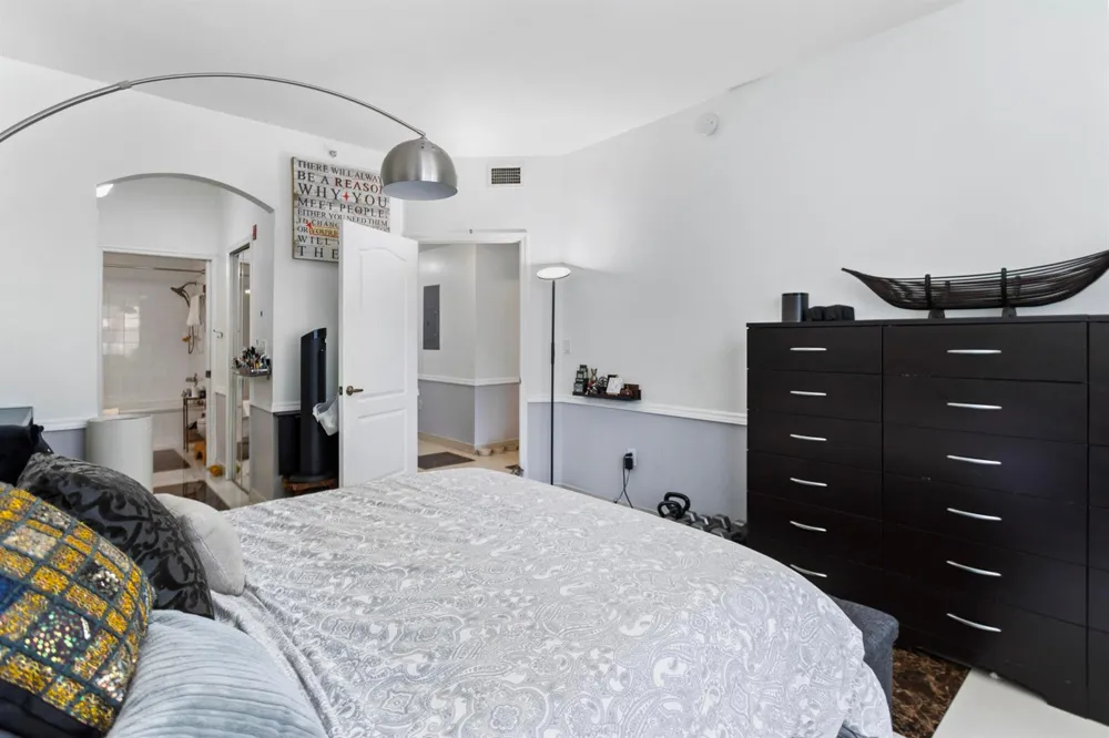 8912 W Flagler, Street #111 Miami, FL 33174