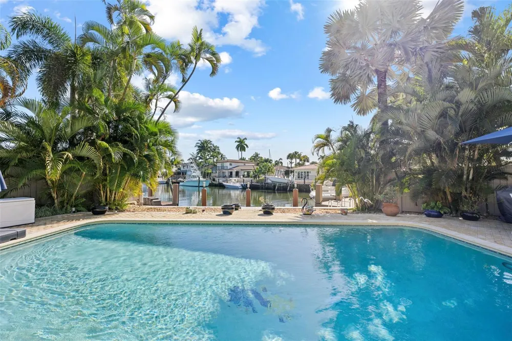 2800 NE 29th Street Fort Lauderdale, FL 33306