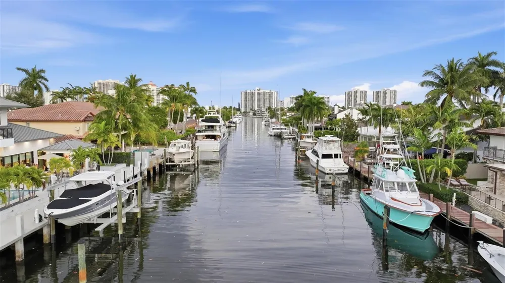 2800 NE 29th Street Fort Lauderdale, FL 33306