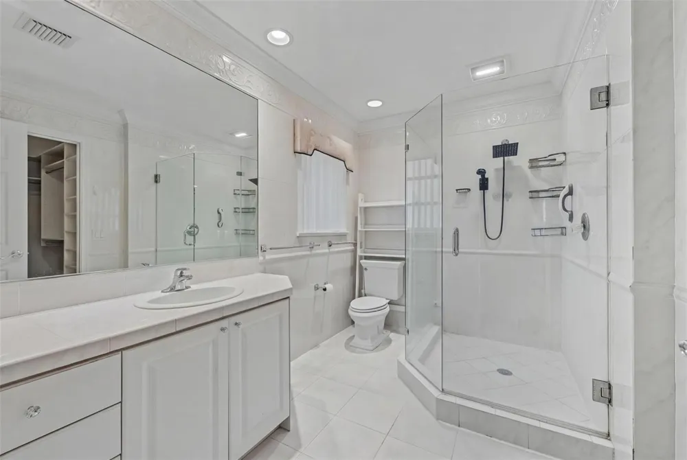 2800 NE 29th Street Fort Lauderdale, FL 33306
