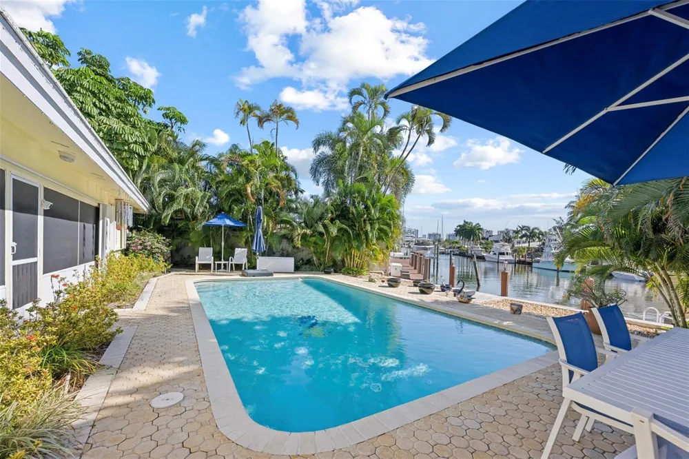 2800 NE 29th Street Fort Lauderdale, FL 33306