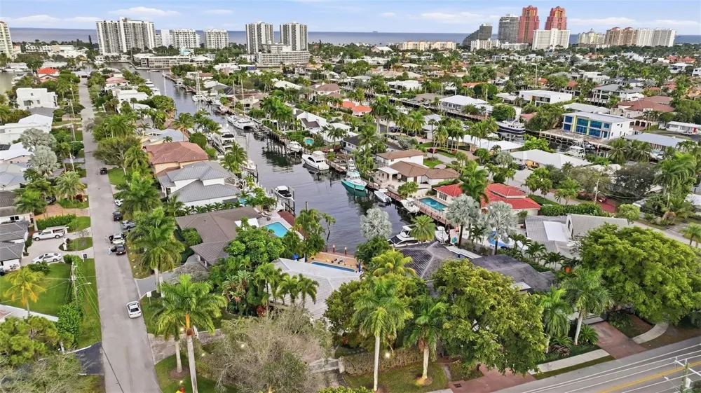 2800 NE 29th Street Fort Lauderdale, FL 33306