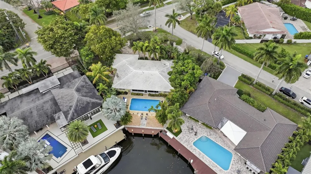 2800 NE 29th Street Fort Lauderdale, FL 33306