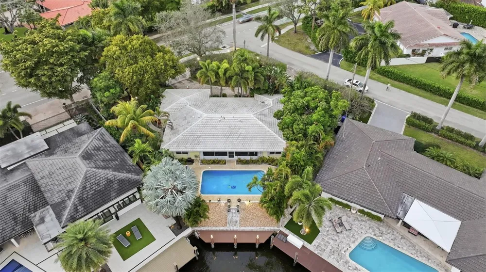 2800 NE 29th Street Fort Lauderdale, FL 33306