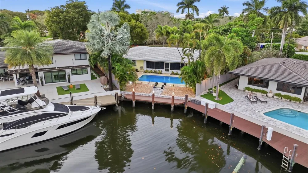 2800 NE 29th Street Fort Lauderdale, FL 33306