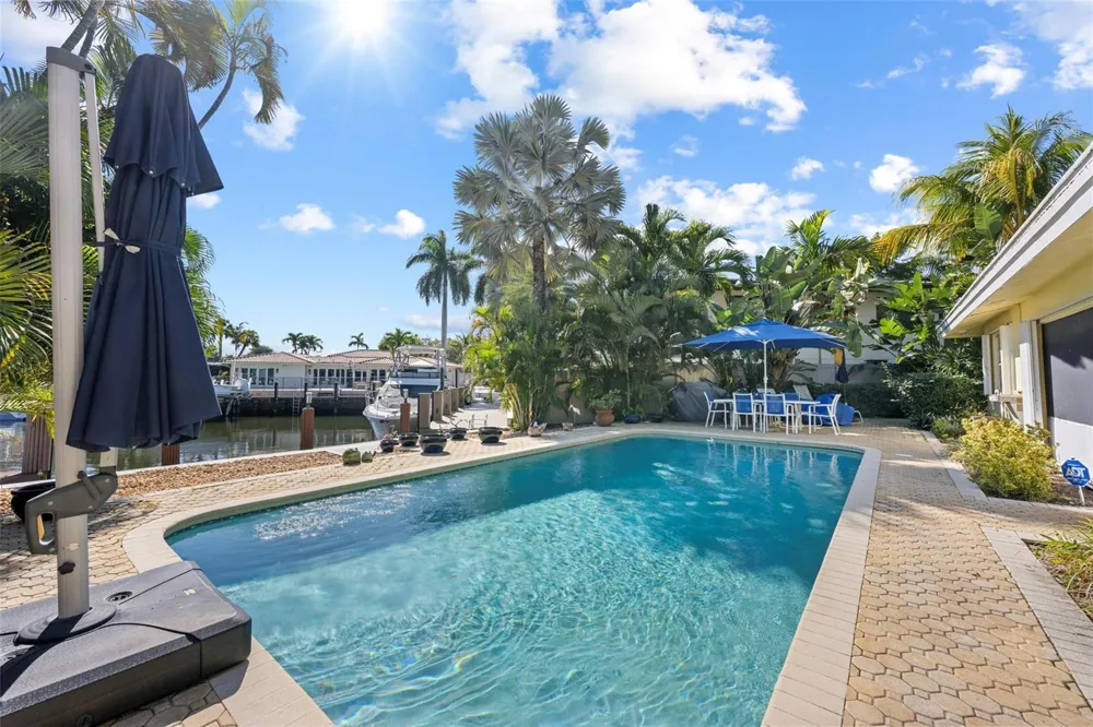 2800 NE 29th Street Fort Lauderdale, FL 33306