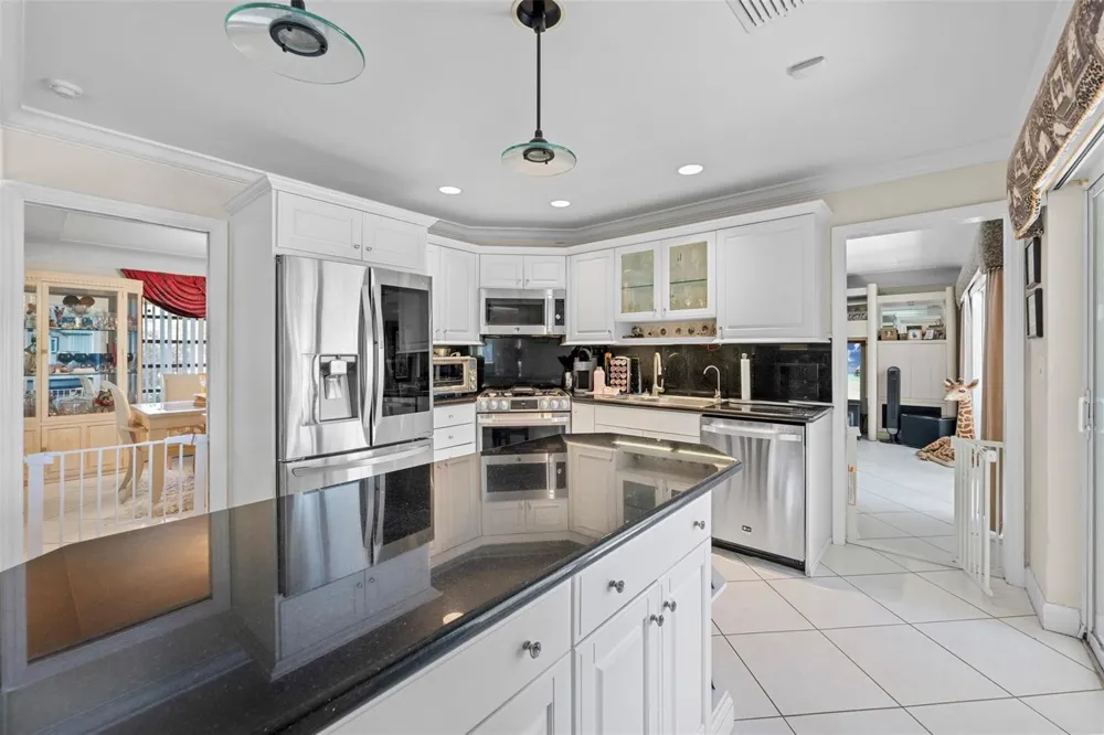 2800 NE 29th Street Fort Lauderdale, FL 33306
