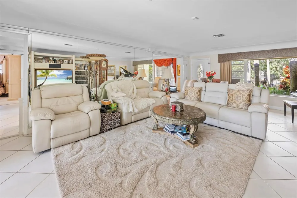 2800 NE 29th Street Fort Lauderdale, FL 33306