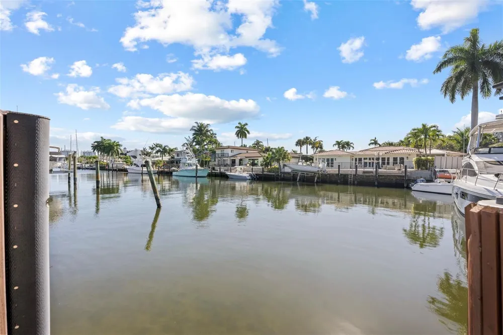 2800 NE 29th Street Fort Lauderdale, FL 33306