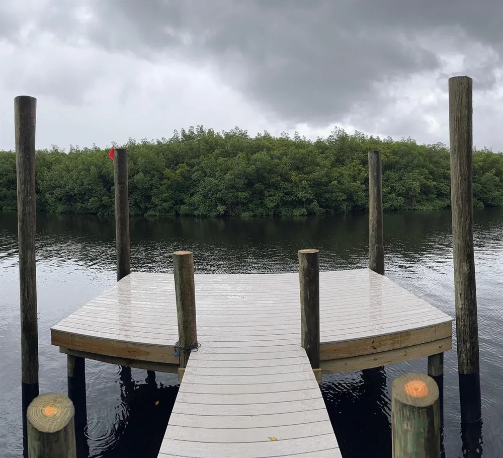 206 SE Fiore Bello SE Port St. Lucie, FL 34952