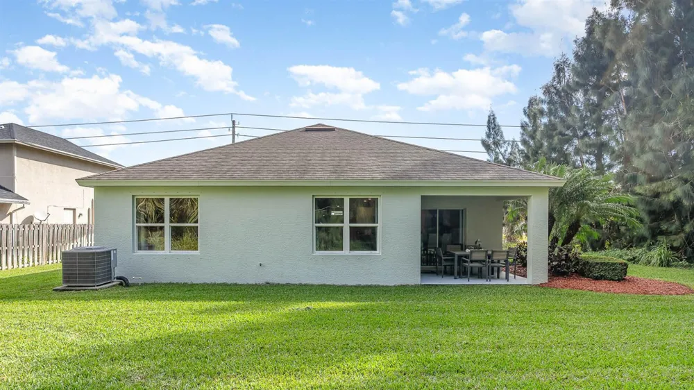3709 NW 29th Avenue Okeechobee, FL 34972