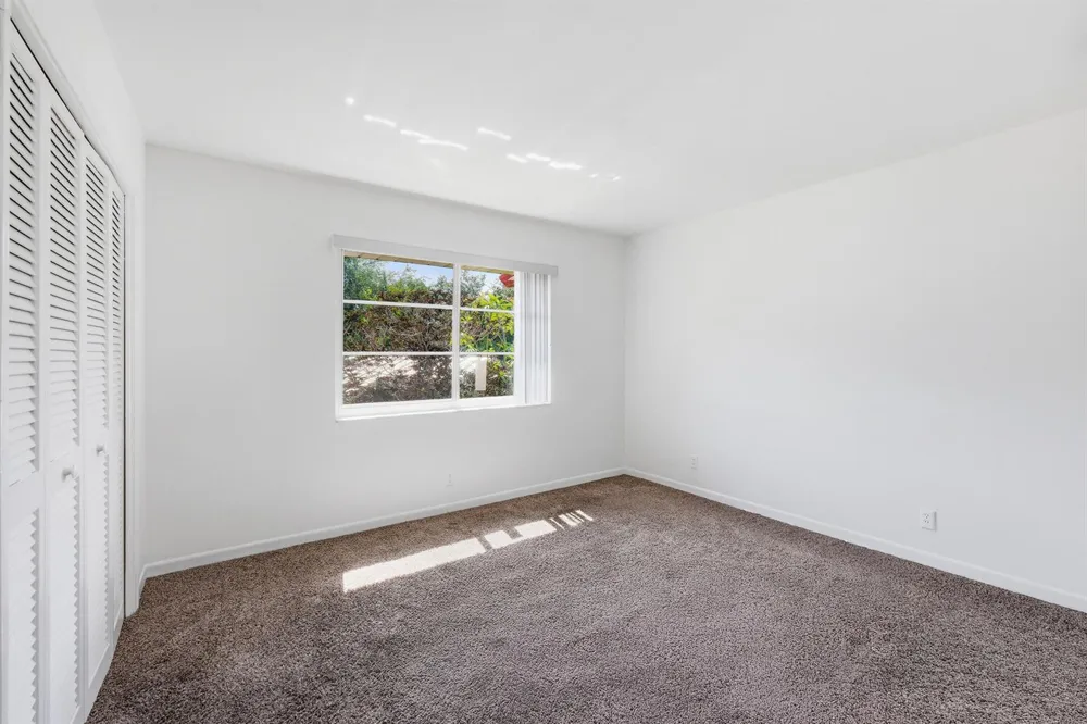 67 NE 20th Court #6h Wilton Manors, FL 33305