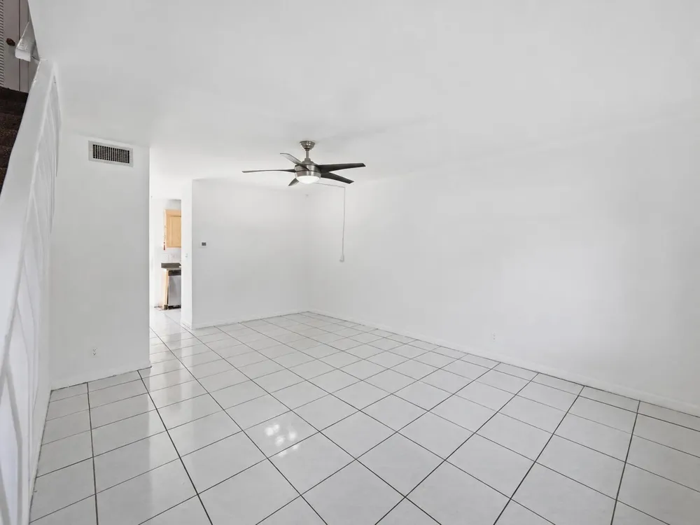 67 NE 20th Court #6h Wilton Manors, FL 33305