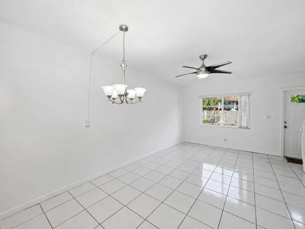 67 NE 20th Court #6h Wilton Manors, FL 33305