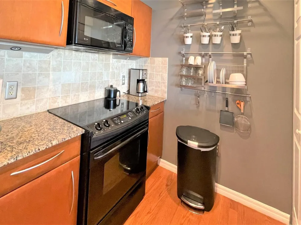 511 Lucerne Avenue #616 