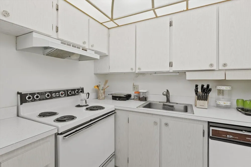 3300 Springdale Boulevard #202 Palm Springs, FL 33461