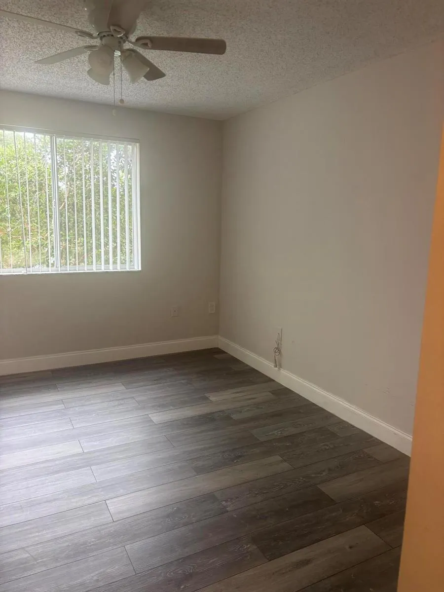 3844 Lyons Road #206 Coconut Creek, FL 33073