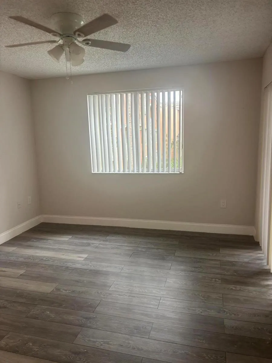 3844 Lyons Road #206 Coconut Creek, FL 33073