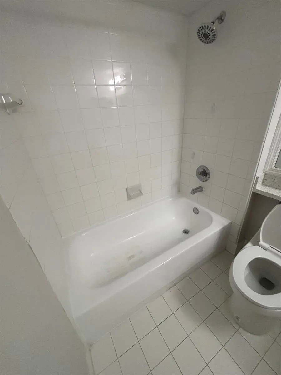 3844 Lyons Road #206 Coconut Creek, FL 33073