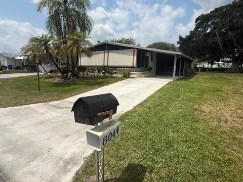 8044 SE Patriot Avenue
