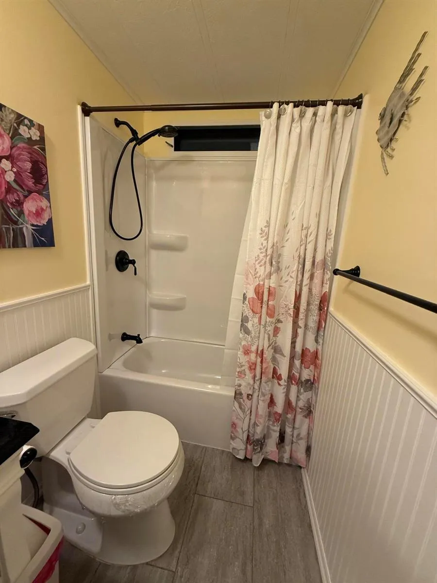 8044 SE Patriot Avenue Hobe Sound, FL 33455
