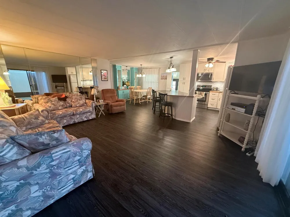 8044 SE Patriot Avenue Hobe Sound, FL 33455