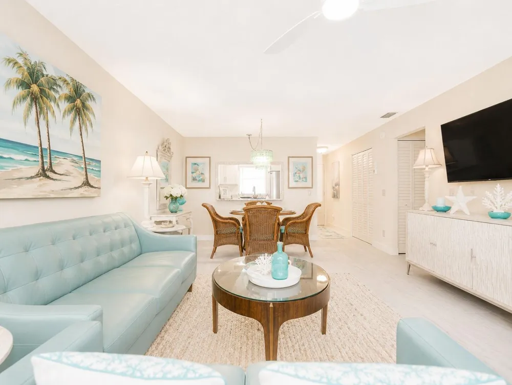 400 18th Street #G5 Vero Beach, FL 32960