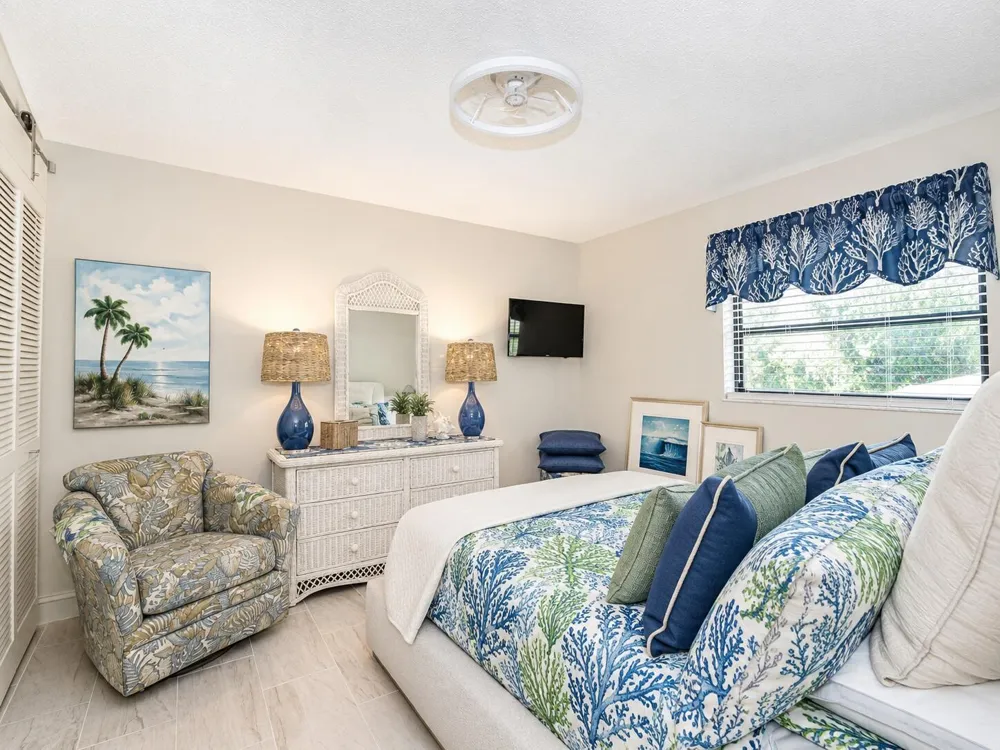 400 18th Street #G5 Vero Beach, FL 32960