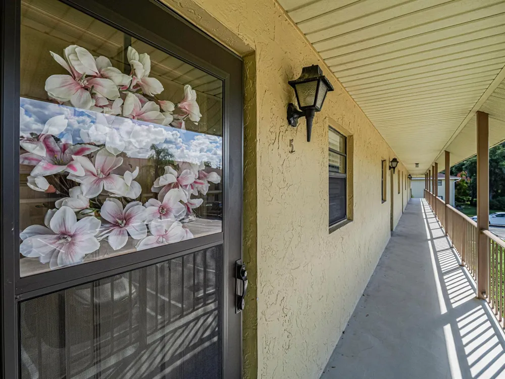 400 18th Street #G5 Vero Beach, FL 32960