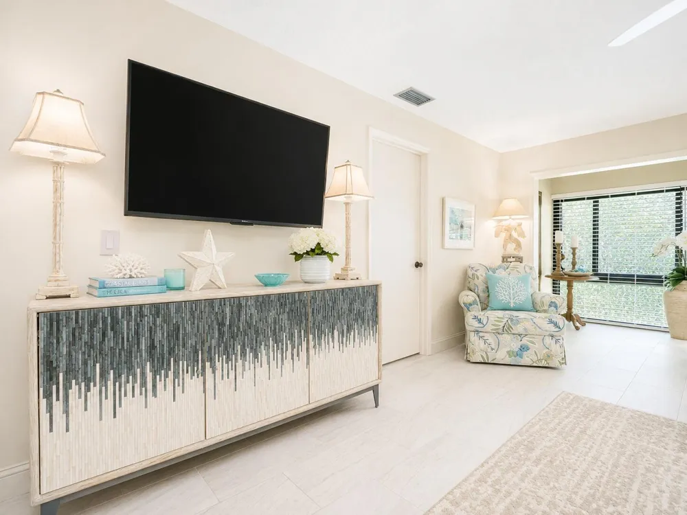 400 18th Street #G5 Vero Beach, FL 32960