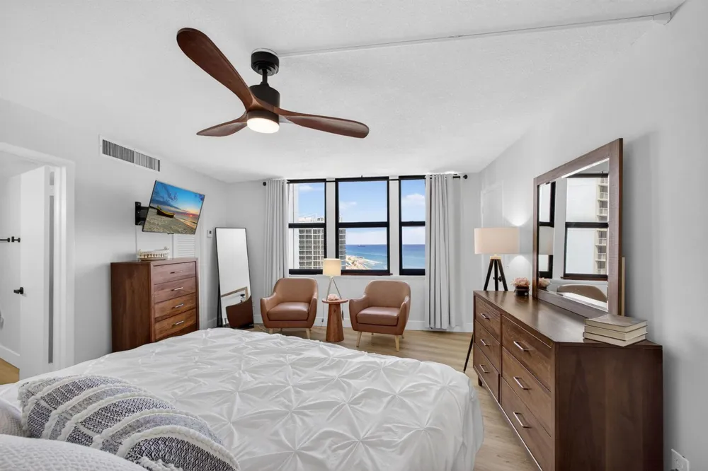 2800 Ocean Drive #A-19c Riviera Beach, FL 33404