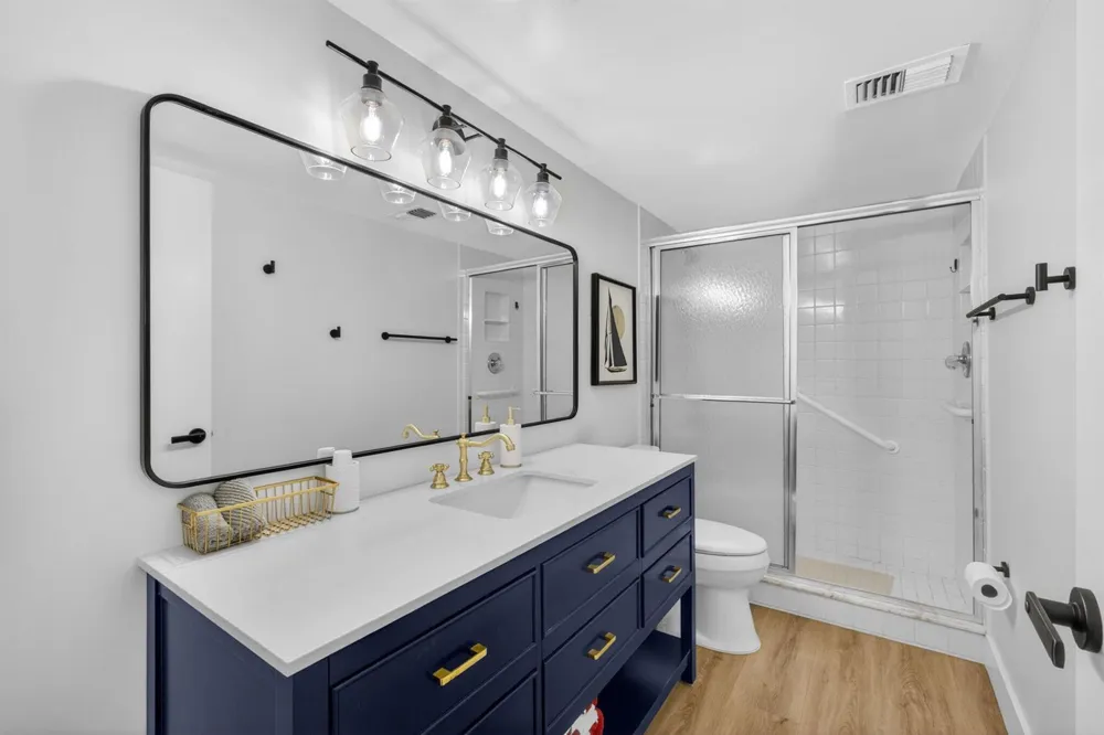 2800 Ocean Drive #A-19c Riviera Beach, FL 33404