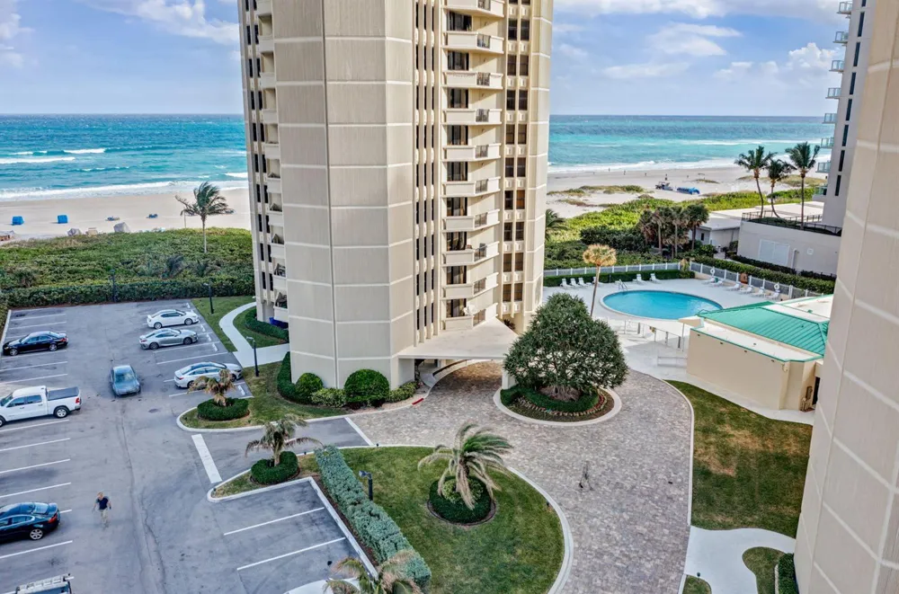 2800 Ocean Drive #A-19c Riviera Beach, FL 33404