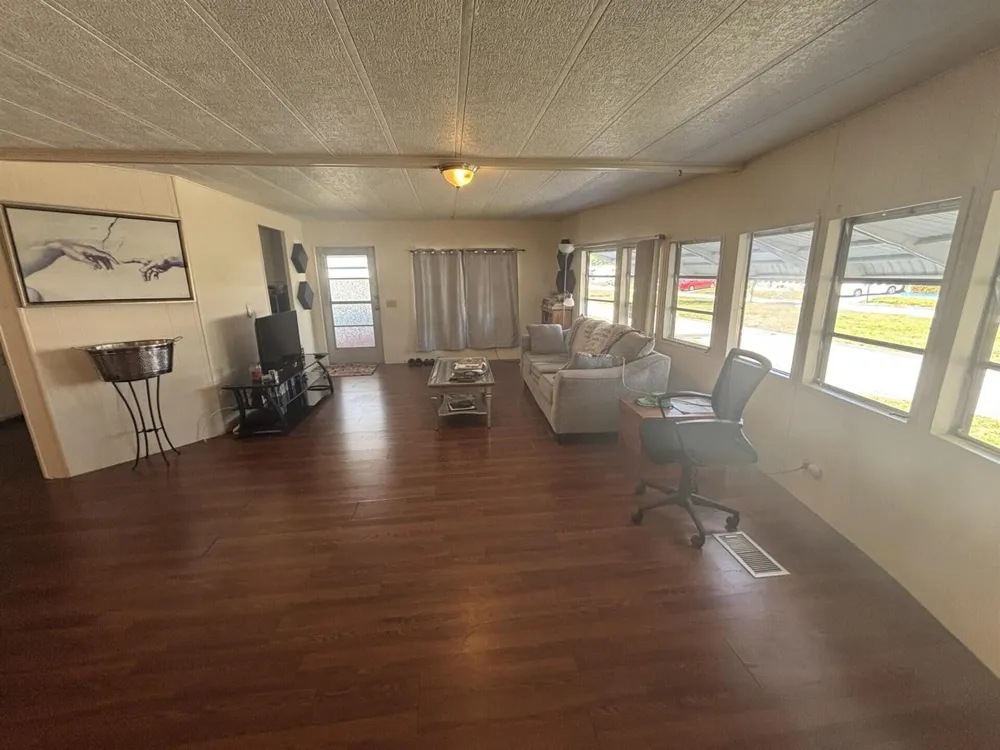 6445 Cypress Lane Atlantis, FL 33462