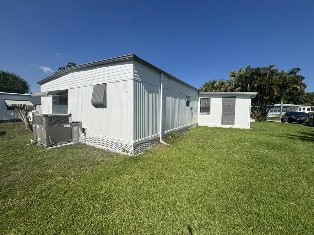 6445 Cypress Lane Atlantis, FL 33462
