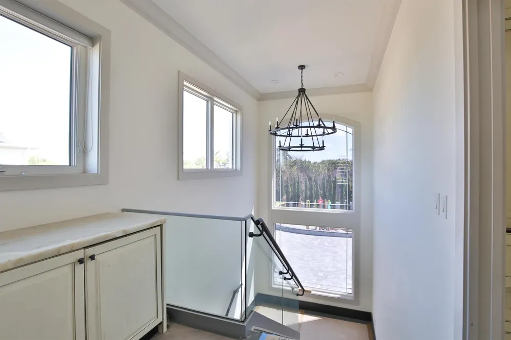 7816 Sanderling Road Sarasota, FL 34242