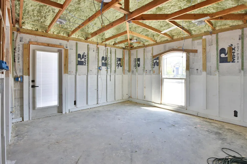 7816 Sanderling Road Sarasota, FL 34242