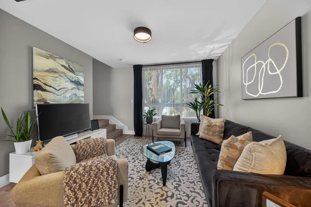 2535 NE 193rd Street #3203 Miami, FL 33180