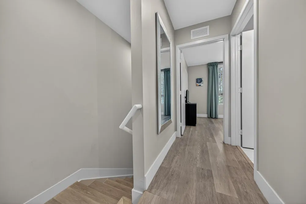 2535 NE 193rd Street #3203 Miami, FL 33180