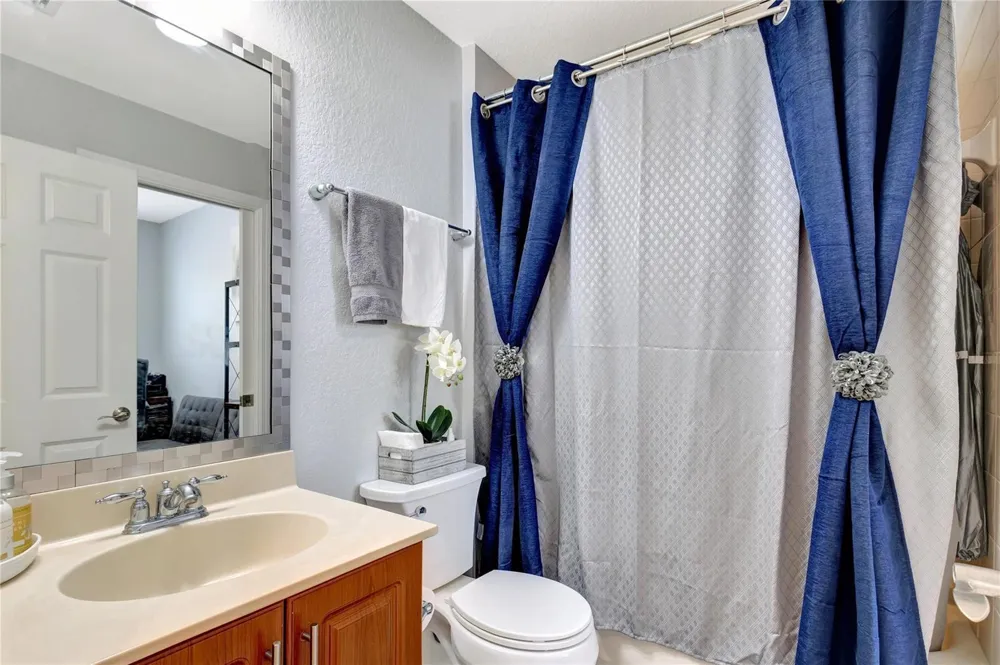 2037 Nassau Drive #2037 Riviera Beach, FL 33404