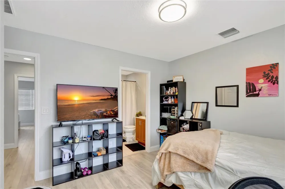 2037 Nassau Drive #2037 Riviera Beach, FL 33404