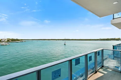 12450 SE Crystal Cove Place #6