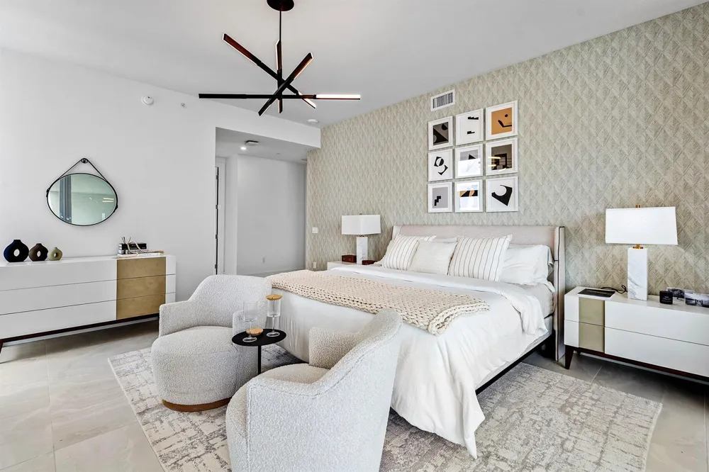 220 Lake Shore Drive #2123 Lake Park, FL 33403