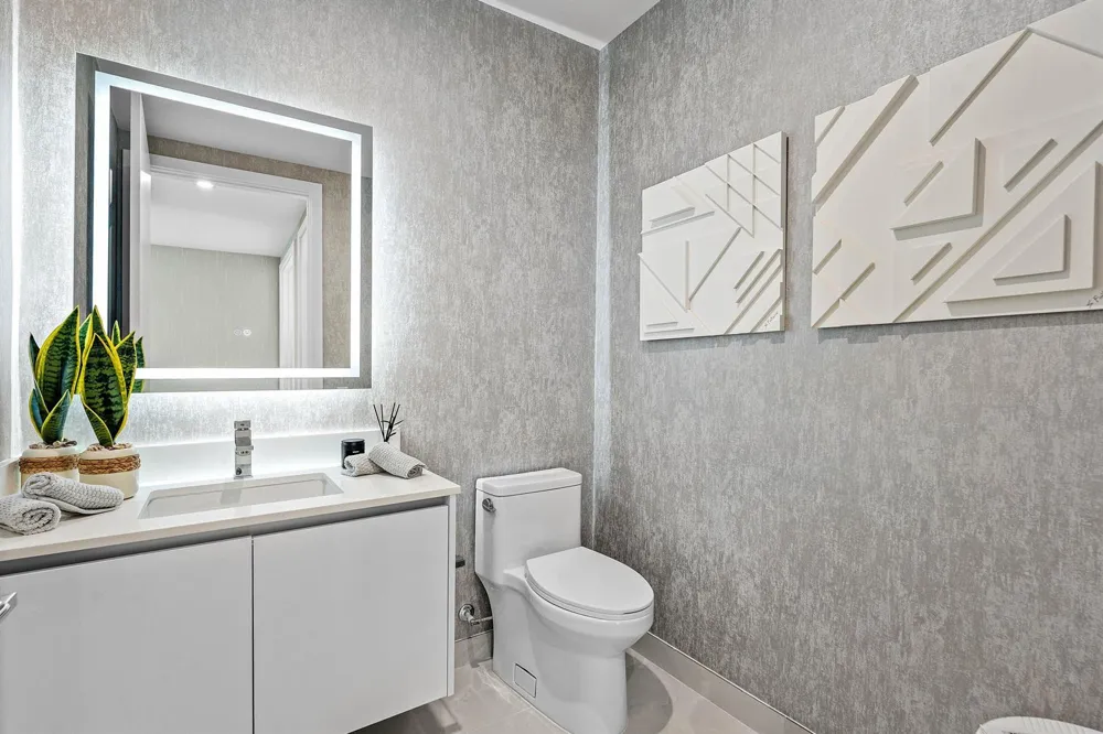 220 Lake Shore Drive #2123 Lake Park, FL 33403