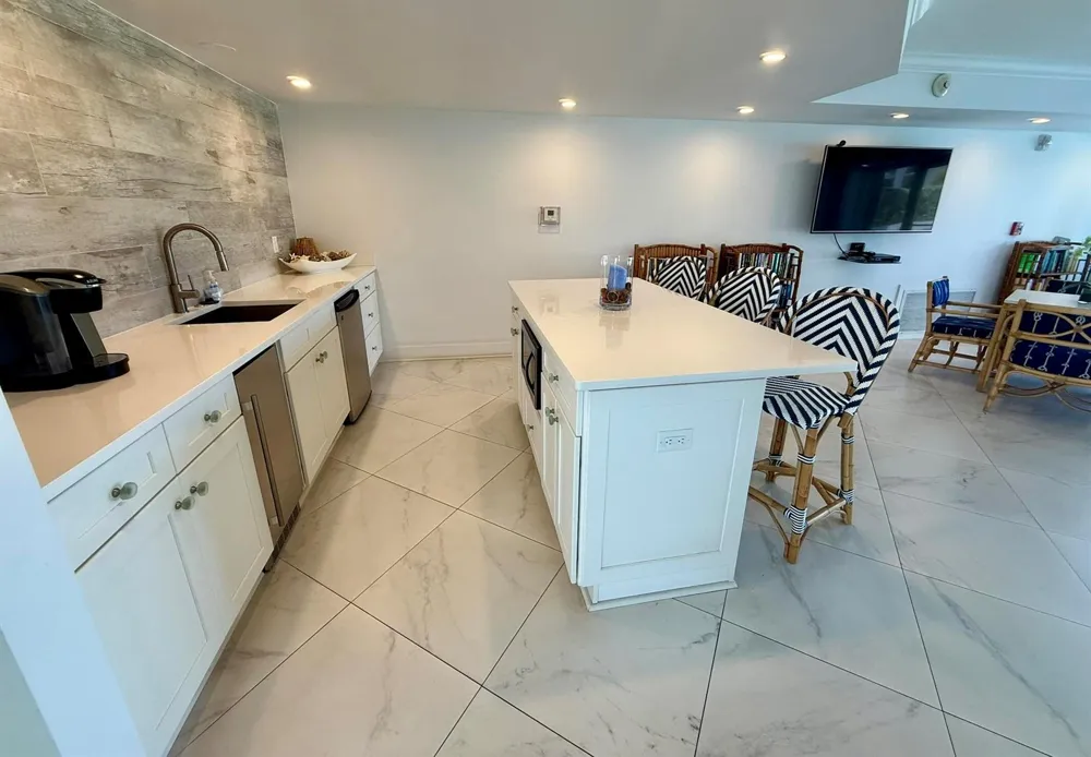 5400 Ocean Drive #1d Singer Island, FL 33404