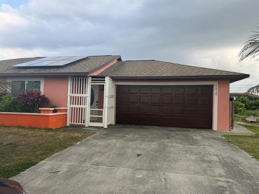 1410 NE 14th Terrace Cape Coral, FL 33909