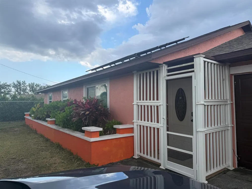 1410 NE 14th Terrace Cape Coral, FL 33909